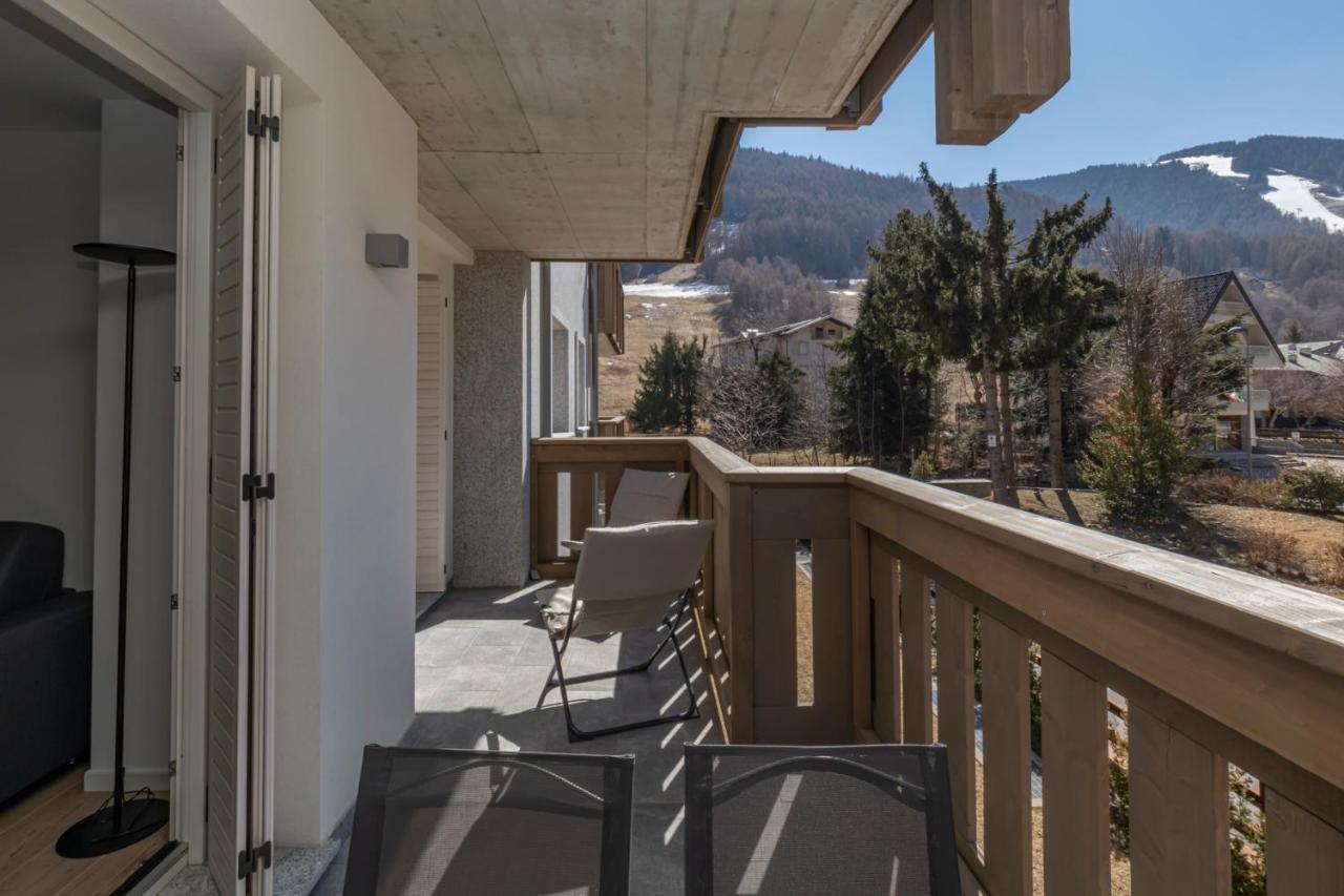 Cristallo Apartment - Ristrutturato Nuovo Centro Aprica Luaran gambar