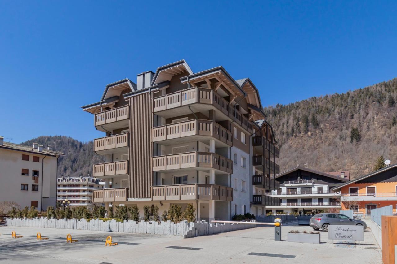 Cristallo Apartment - Ristrutturato Nuovo Centro Aprica Luaran gambar